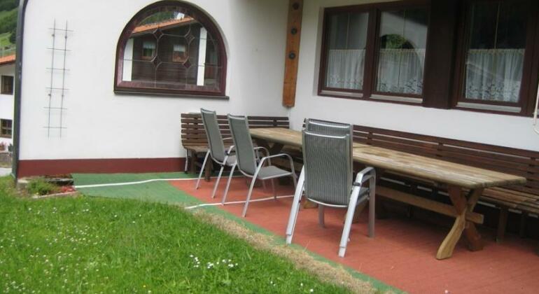 Pension Praxmarer - Photo2