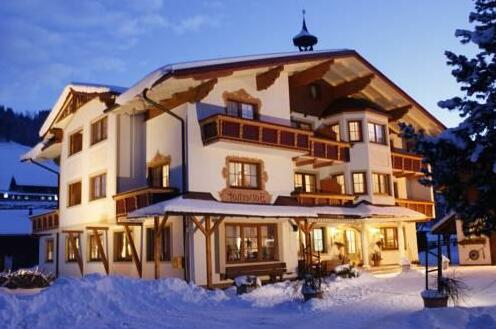 Hotel Holzerhof - Photo2