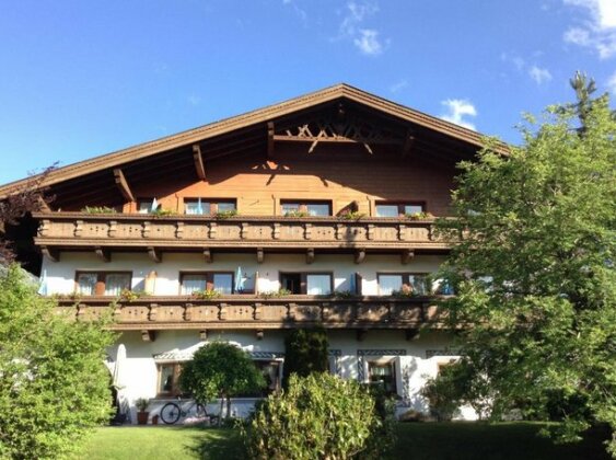 Hotel Garni Almhof Seefeld - Photo2