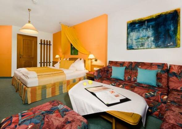 Hotel Zum Gourmet - Photo2