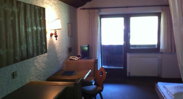 Hotel am Hof - Photo4