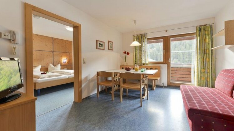 Haus Anna Apartments - Photo3