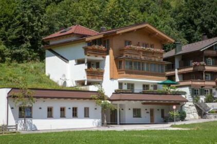 Chalet Dorfback