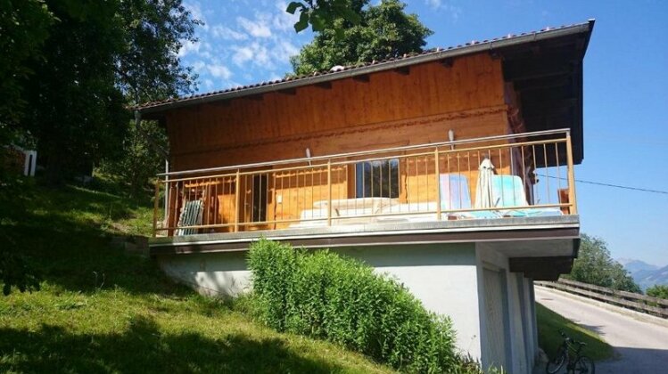 Photo 4