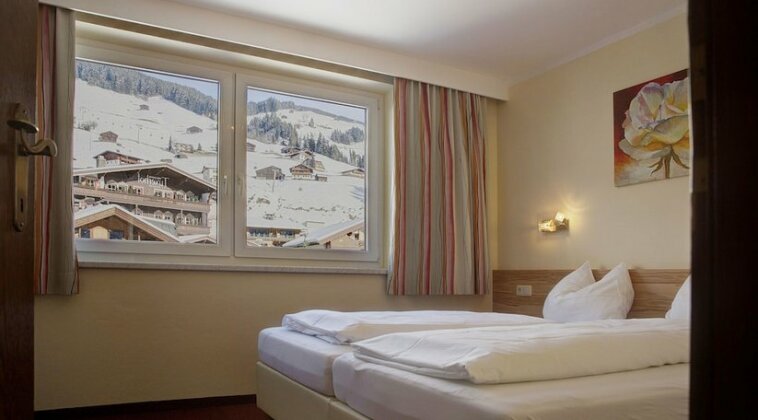 Aparthotel Dorfplatzl Garni - Photo5