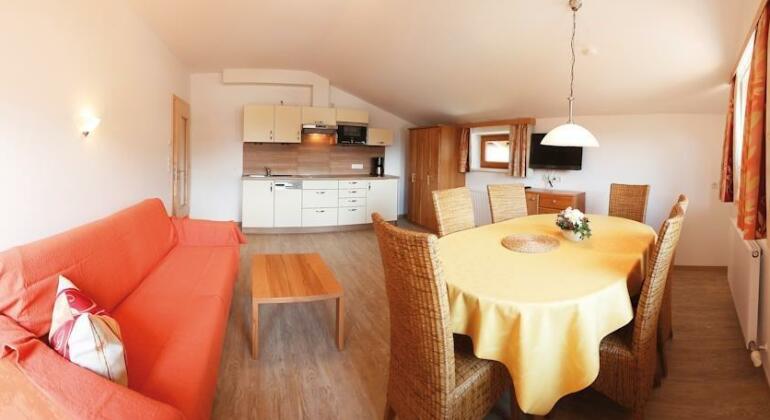 Apart Andrea Uderns - Photo3