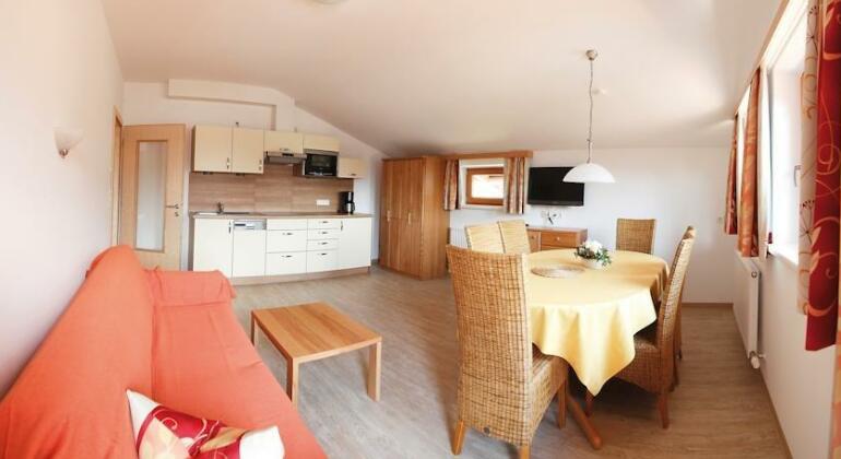Apart Andrea Uderns - Photo4