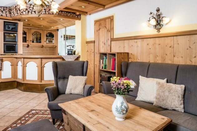 Hotel Standlhof - Photo2