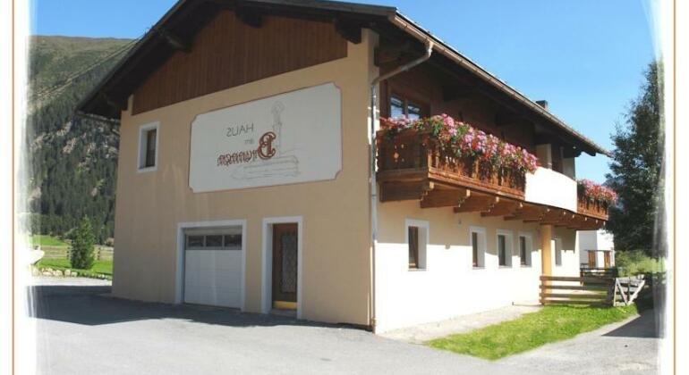 Haus am Brunnen Umhausen - Photo2