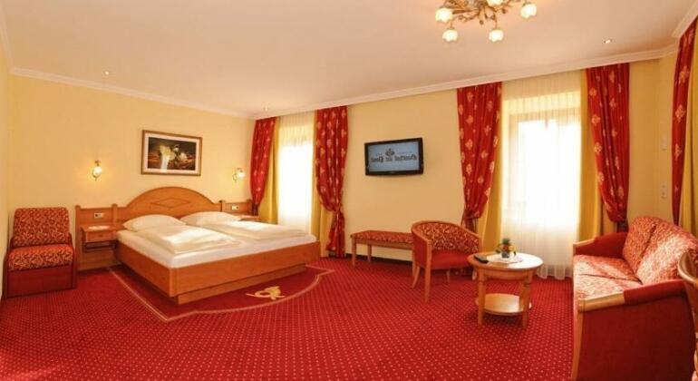 Ferienhotel Gasthof zur Post - Photo3