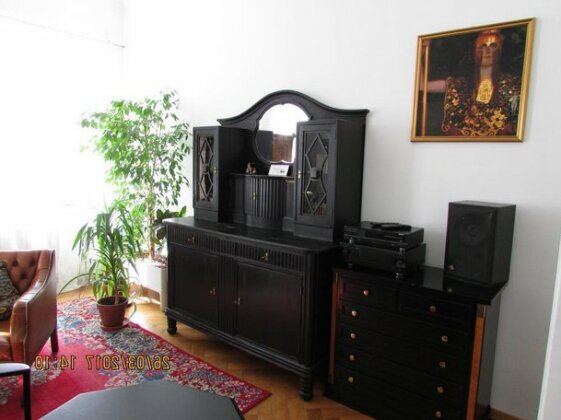 Art Nouveau Apartment - Photo2