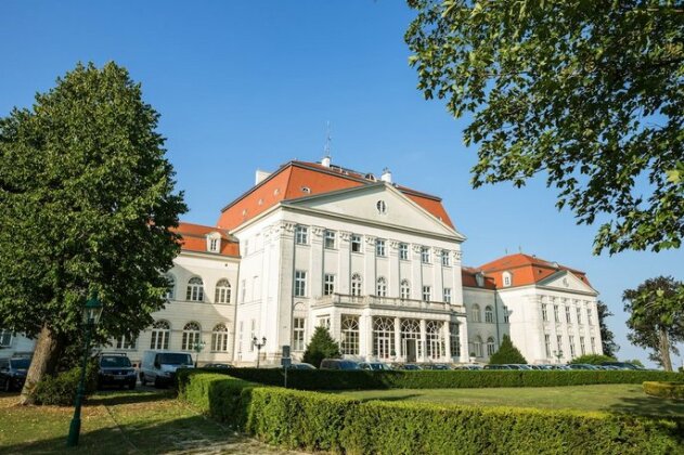 Austria Trend Hotel Schloss Wilhelminenberg Wien - Photo2