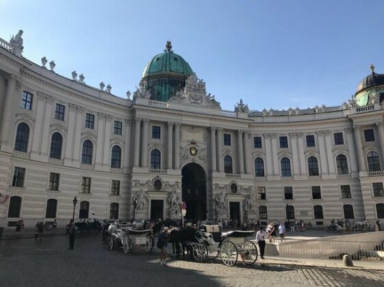 CheckVienna - Reumannplatz