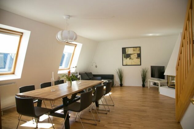 Deluxe Apartment with 3 Rooms - Bartensteingasse 16 - Photo2