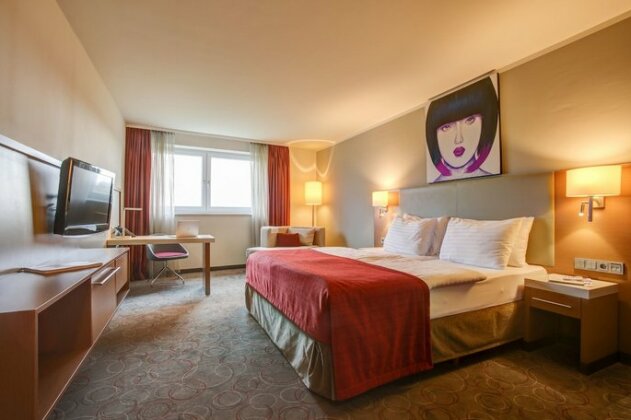 FourSide Hotel & Suites Vienna - Photo5