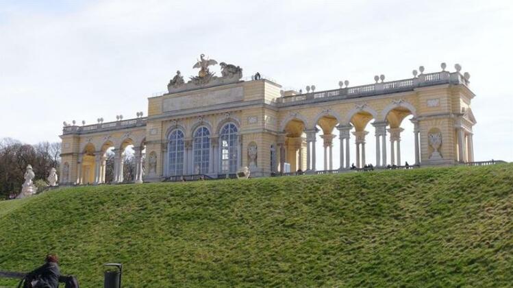 Hotel Pension De Lux - Photo2