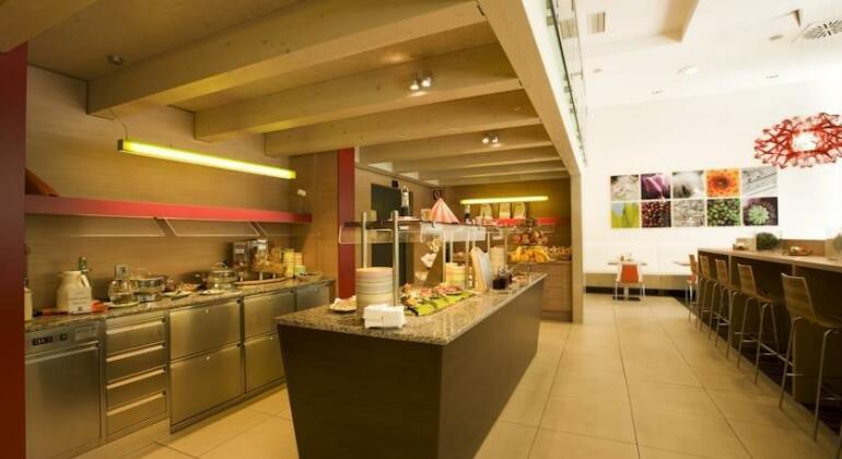 Ibis budget Wien Messe - Photo3