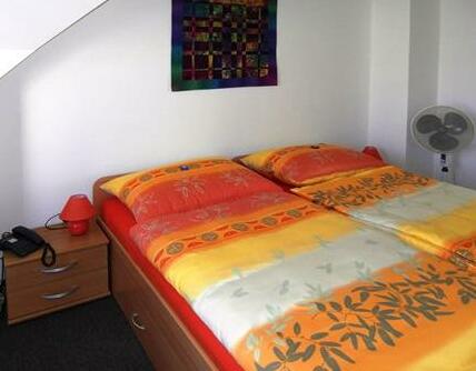 Quilters Home Apartment Vienna - Photo4