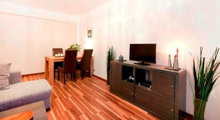 Spacious 2-rooms-flat nearby Citycenter - Photo3