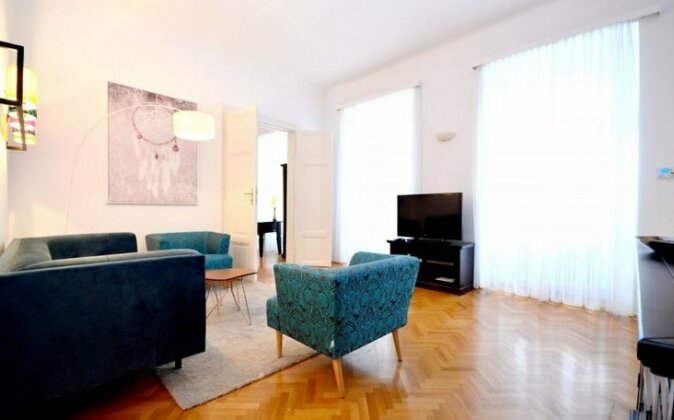 Vienna Residence Quiet Apartment With Space for up to 6 People - Photo2