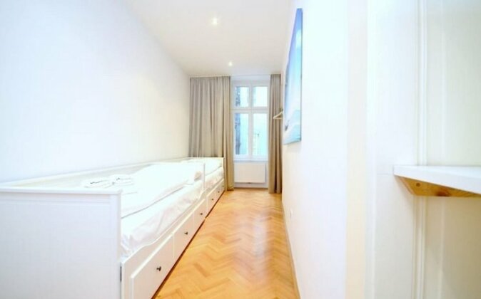 Vienna Residence Quiet Apartment With Space for up to 6 People - Photo5