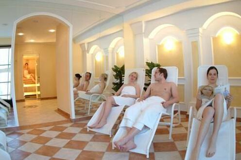 Wurzenrainer Hotel & Hostel - Photo4