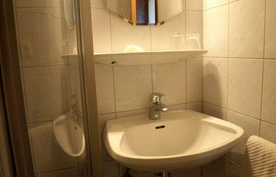 Ausflugshotel Huttersberg - Photo3