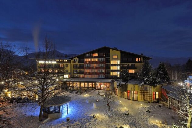 Hotel Latini Zell am See