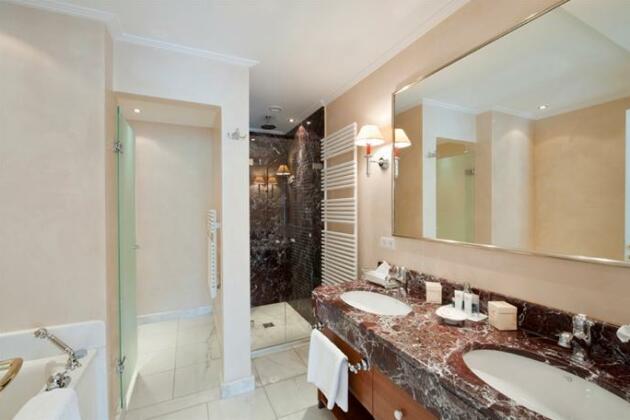 Theresa Wellness-Geniesser-Hotel - Photo3