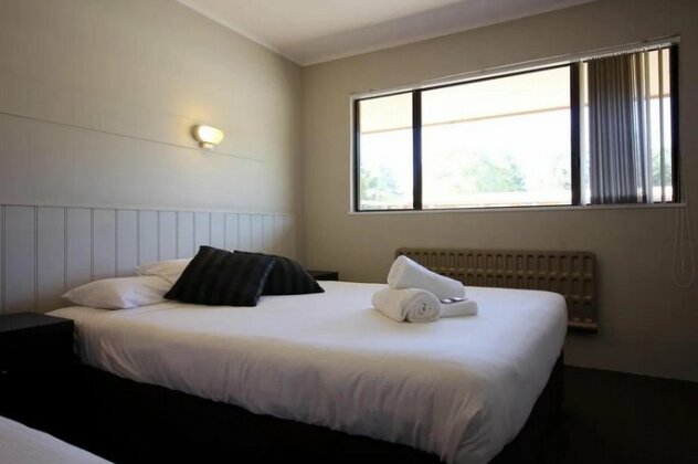 Snowy Mountains Resort and Function Centre - Photo5