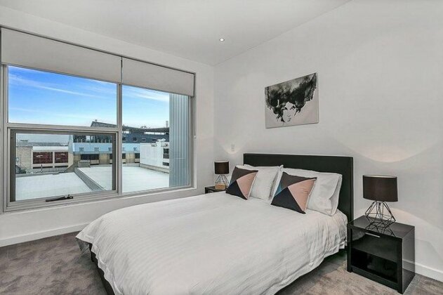 Astra Apartments Adelaide - Photo2