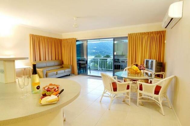 Coral Sea Vista Apartments - Photo3