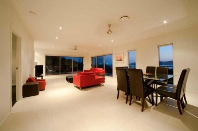 Viewpoint Holiday Home - Cannonvale - Photo5