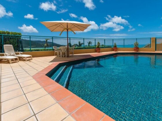 Views From Golden Orchid - Airlie Beach - Photo3