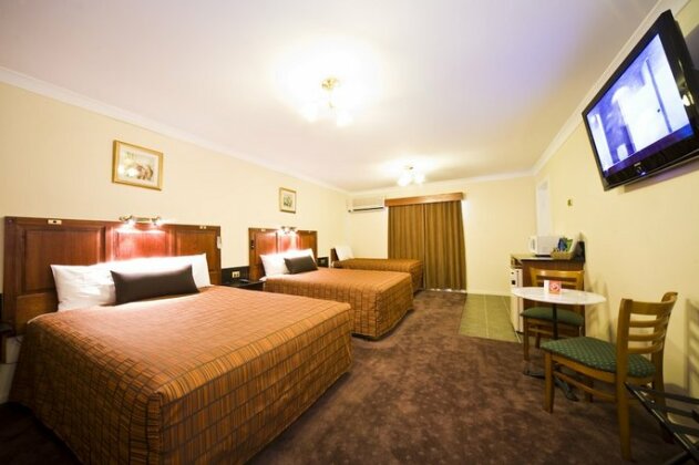 Comfort Inn & Suites Georgian - Photo5
