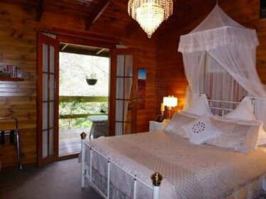 Aldgate Lodge Bed & Breakfast