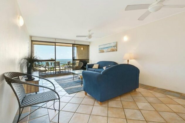2 Bedroom Top Floor Unit - Ocean Views And Pool - Photo3