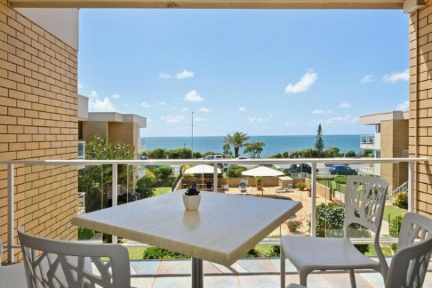 2 Bedroom Top Floor Unit - Ocean Views And Pool - Photo5