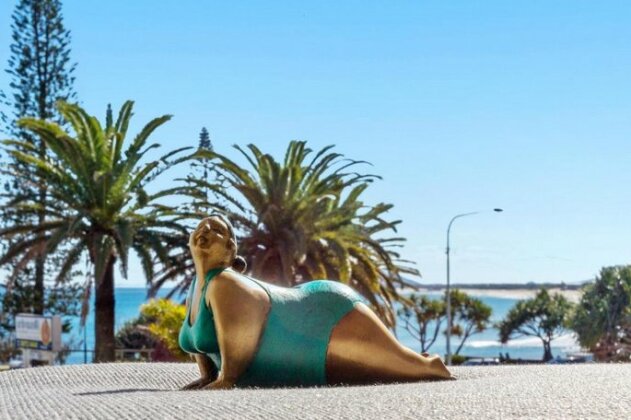 Alex Headland Beachfront - Photo3