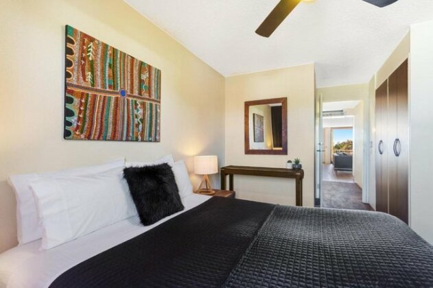 Alex Headland Beachfront - Photo4