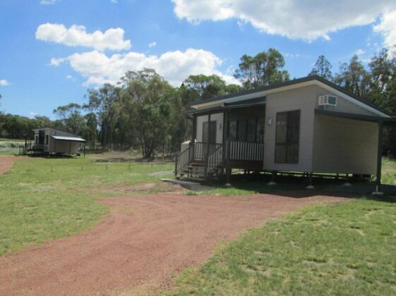 Just Red Wines Cabins - Photo4