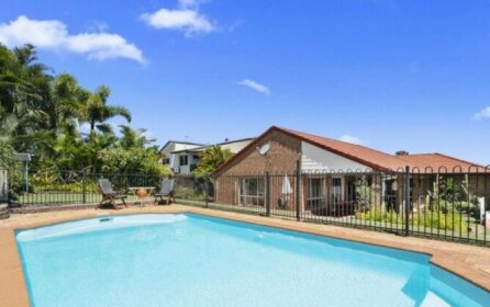 BB233 Banksia Beach Family Home - 4 Bedrooms