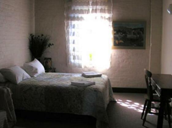 Accommodation in an Historic Warehouse - Photo4