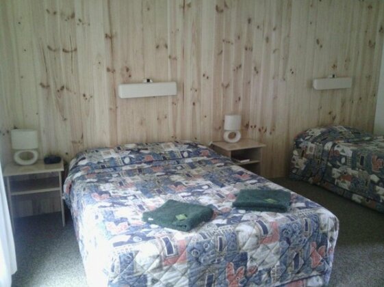 Snowy River Lodge Motel - Photo3