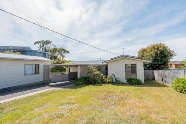 Elanora - Photo2
