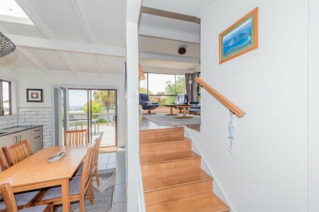 Elanora - Photo3