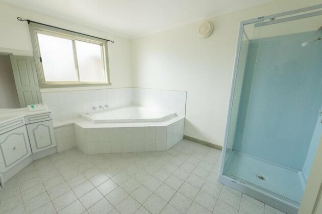Hilltop Haven Bicheno - Photo5