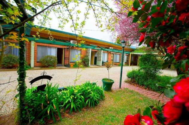Carawatha Gardens - Photo2