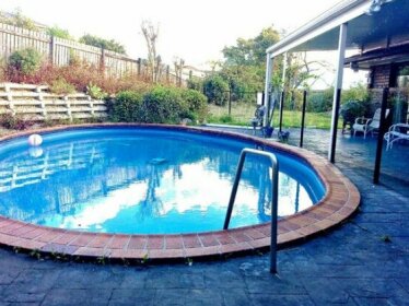 Great for families Pool & kitchen