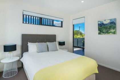 H6B 3BR Bulimba - Uptown Apartments